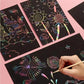 🎨 50% RABATT NU! Regnbågens magiska skrappapper med träpenna – färgglad klotterkonst, giftfri & kreativ – perfekt för barn från 3 år och uppåt ✨🖍️