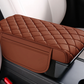 🚗 50% RABATT NU! ✨ Universell armstödsdyna för bilens mittkonsol – minnesskum, PU-läder & dubbla fickor – perfekt för långa körningar 🛋️