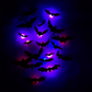 🦇 50% RABATT NU! Halloween 3D Bat LED Wall Light Decor – realistiska fladdermöss i flera storlekar, med lila LED-lampor – perfekt för väggar, dörrar och fönster 👻✨