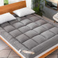 🛏️ 50% RABATT NU! Soft Quilted Mattress Topper – molnlik komfort, 3D-quiltning & andningsbar – perfekt för en skönare sömn året runt ✨