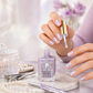 💅 50% RABATT NU! Lilac Glossy Mirror Nail Strengthener – stärker svaga naglar, ger spegelblank glans & torkar snabbt i luft – perfekt för vackra, hållbara naglar ✨💎