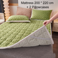 🛏️ 50% RABATT NU! Jacquard Comfort Warm Mattress & Pillowcases – överlägsen värmeteknik, 3D-quiltning & halksäker design – perfekt för kalla vinternätter ✨