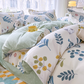 🛏️ 50% RABATT NU! 🌸 Tjockt täcke med blommönster– andningsbar komfort, sammetsmjuk borstad bomull & elegant design – perfekt för sovrum, gästrum och studentboenden ✨