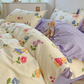 🛏️ 50% RABATT NU! 🌸 Tjockt täcke med blommönster– andningsbar komfort, sammetsmjuk borstad bomull & elegant design – perfekt för sovrum, gästrum och studentboenden ✨